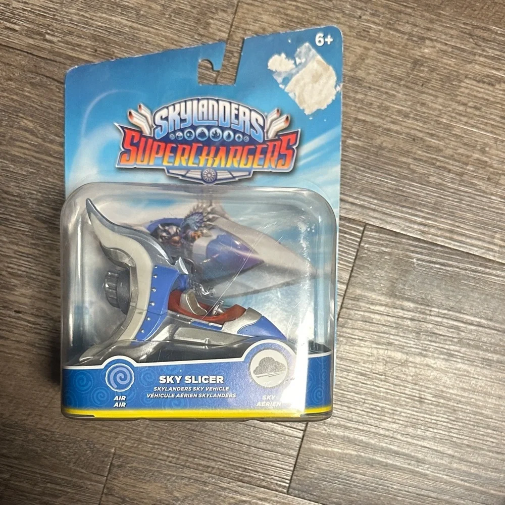 SuperChargers Sky Slicer Vehicle - Blue